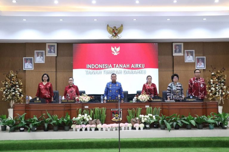 Pelantikan Pengurus Dekranasda Periode 2025-2030, Bupati Dondokambey Harapkan Promosi Produk Unggulan