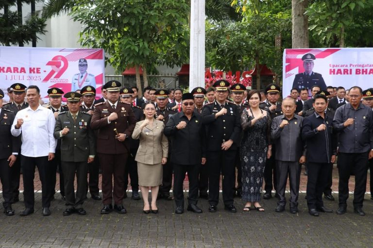 Bupati Robby Dondokambey Apresiasi Polres Minahasa Pada Peringatan Hari Bhayangkara
