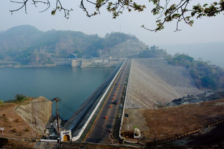 PLN Catat Lonjakan Pengguna REC, Penjualan Tembus 13,68 TWh di Semester I 2025