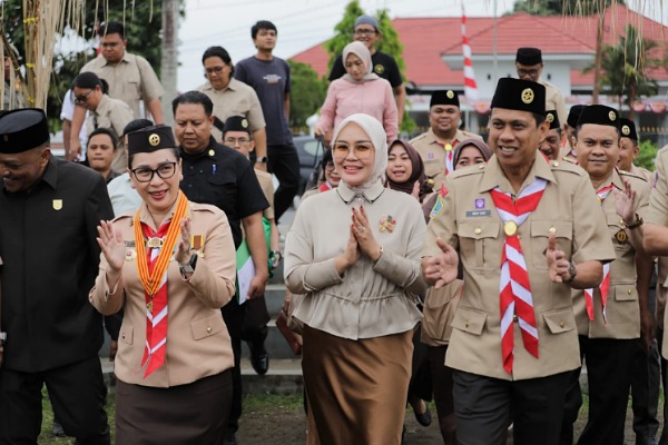 Wakil Bupati Vanda Sarundajang Hadiri Upacara Peringatan Gerakan Pramuka ke-64 di Kotamobagu