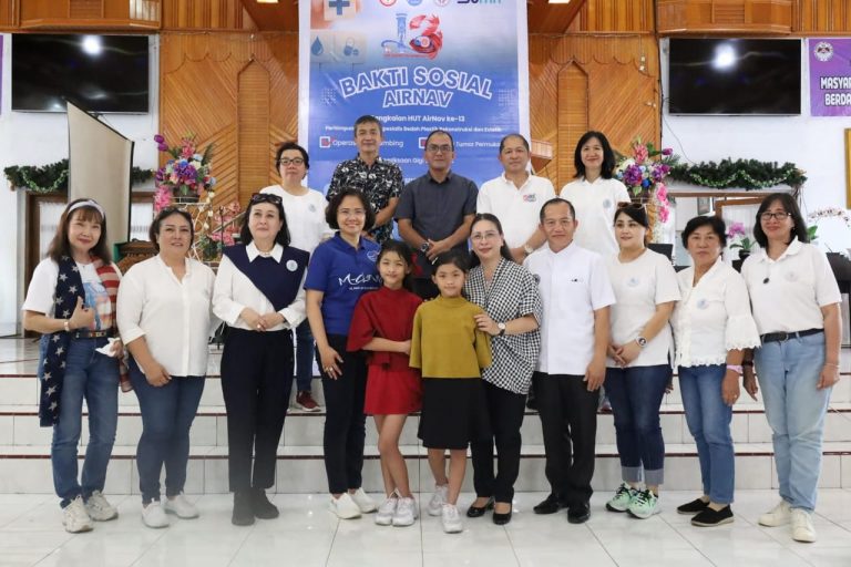 Vanda Sarundajang Hadiri Baksos Kesehatan Gratis HUT ke-13 AirNav Indonesia di Langowan