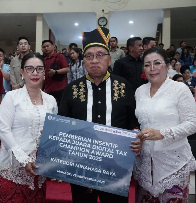 RD-Vasung Hadiri Upacara Peringatan HUT Provinsi Sulut di Manado