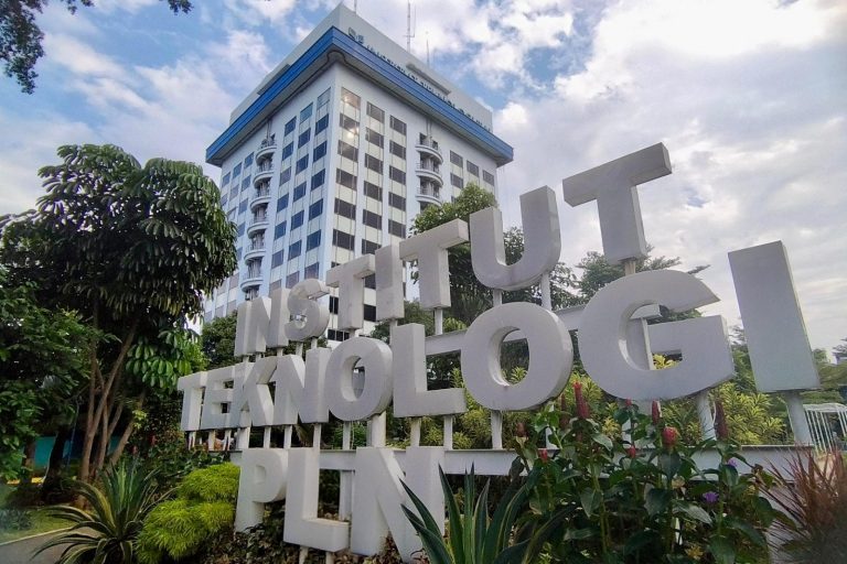 109 Mahasiswa ITPLN Resmi Bergabung dalam Program Ikatan Kerja PLN
