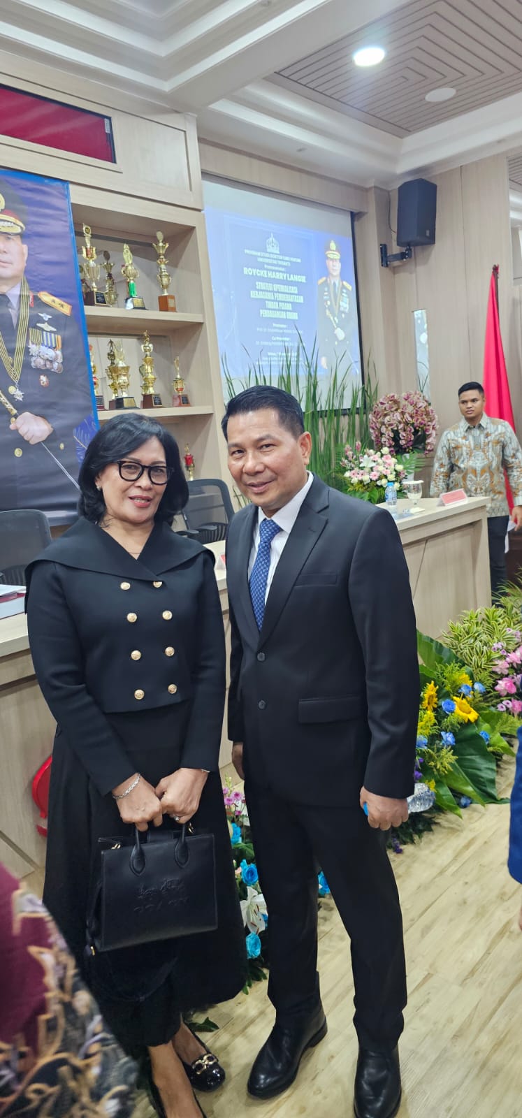 Pemkab Minahasa Apresiasi Kapolda Sulut Irjen Pol Roycke Langie Raih Gelar Doktor Ilmu Hukum