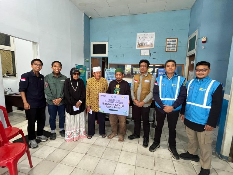 Mendorong Kemandirian Ekonomi Lokal, YBM PLN UP3 Tolitoli Berikan Bantuan Usaha Produktif untuk Warga di Moutong