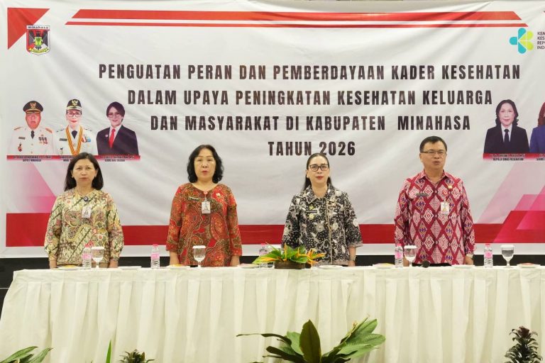 Wabup Vanda Sarundajang Buka Penguatan Peran Kader Kesehatan di Minahasa